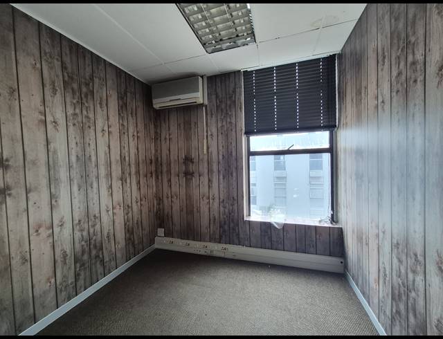315M² OFFICE TO LET IN CRAIGHALL